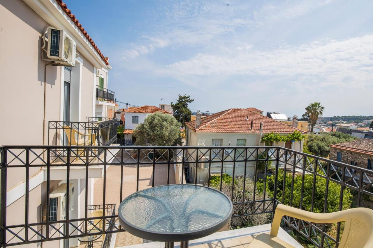 Pyrgos Sofokleous Hotell Mytilíni Exteriör bild