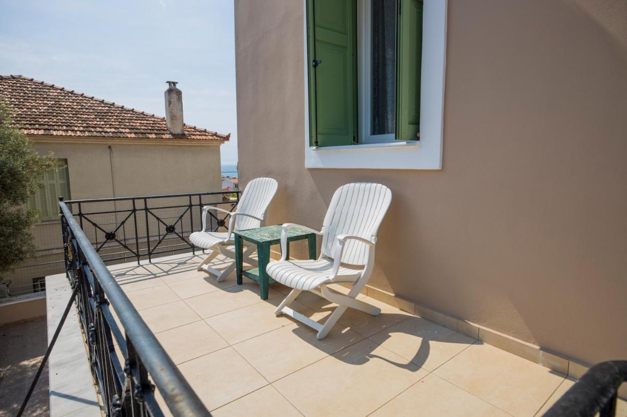 Pyrgos Sofokleous Hotell Mytilíni Exteriör bild