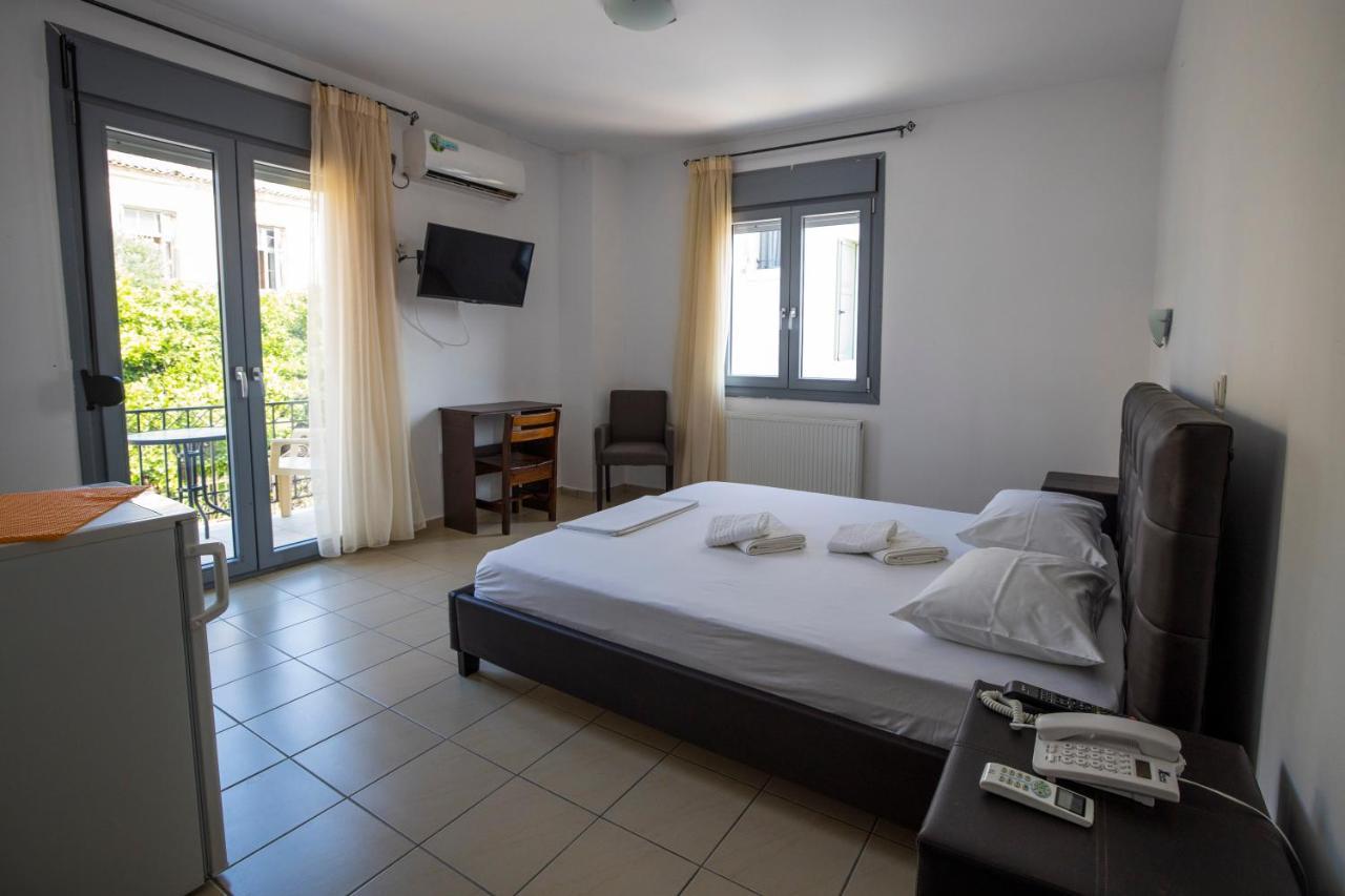 Pyrgos Sofokleous Hotell Mytilíni Exteriör bild