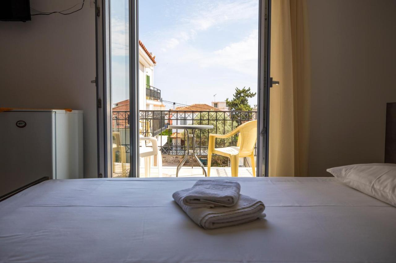 Pyrgos Sofokleous Hotell Mytilíni Exteriör bild