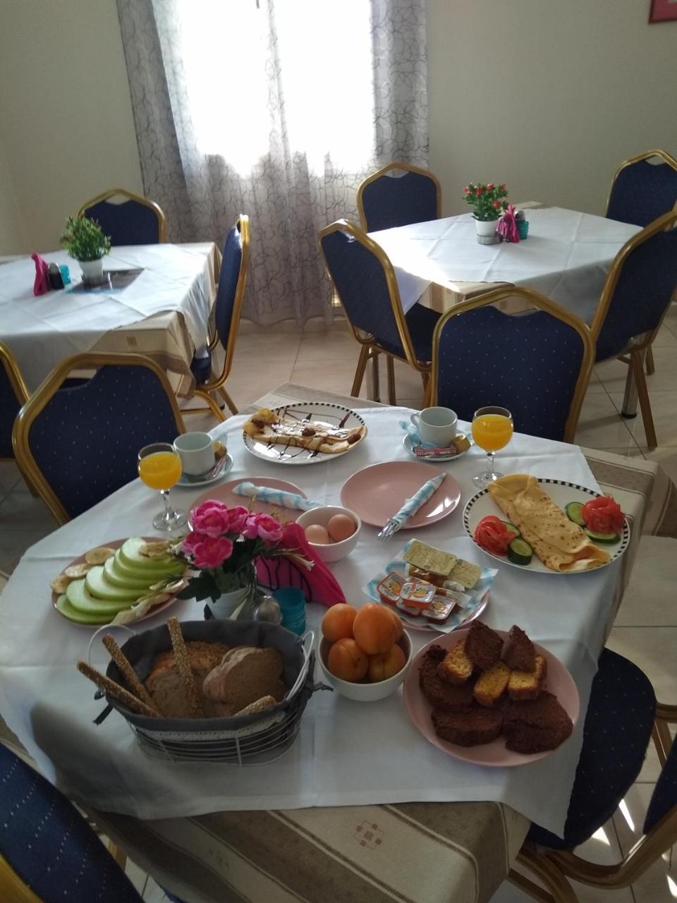 Pyrgos Sofokleous Hotell Mytilíni Exteriör bild