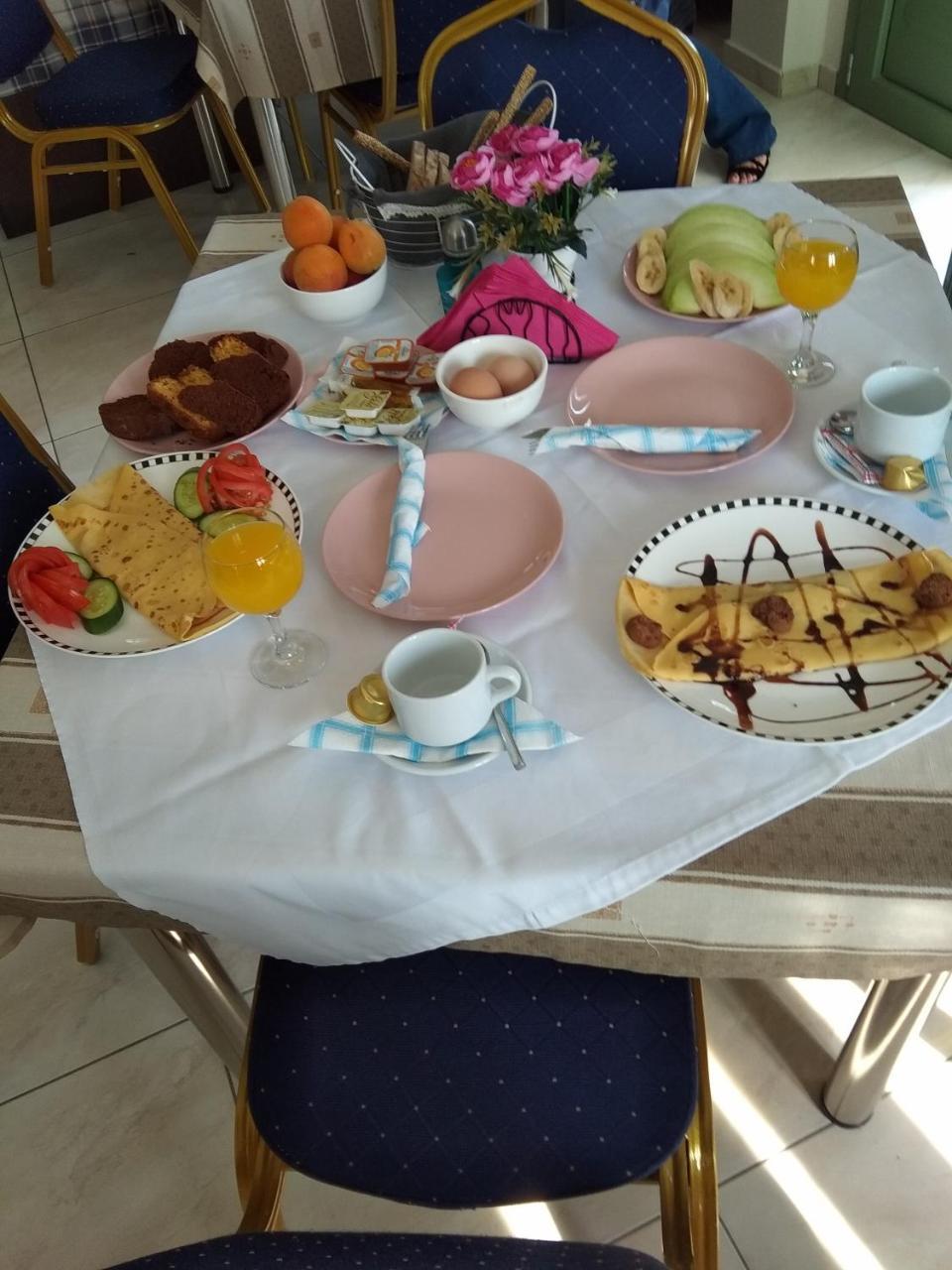 Pyrgos Sofokleous Hotell Mytilíni Exteriör bild